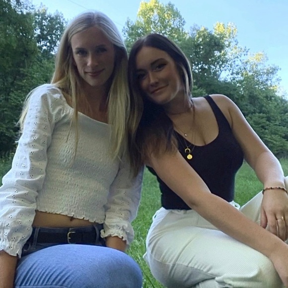 Meet your Posher, Brooklynn - Picture 1 of 1